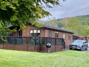 Cozy Cabin with Stunning Loch Lomond Views